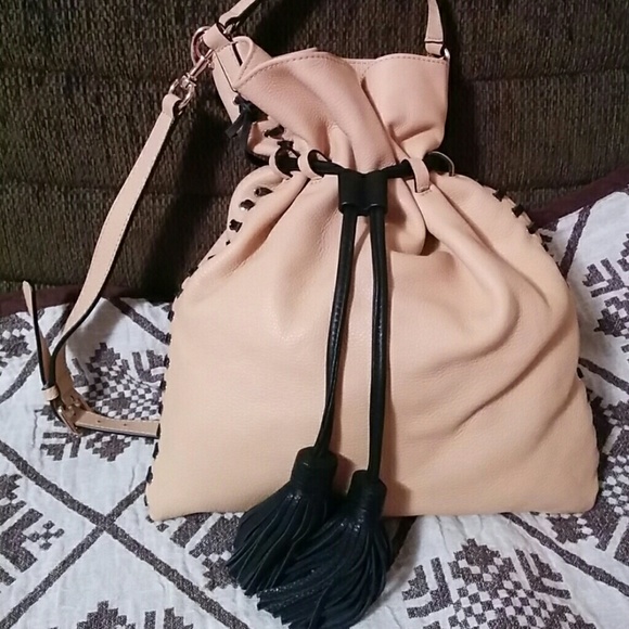 🆕Rebecca Minkoff drawstring bag with tassels - Picture 3 of 8